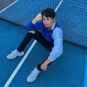 Meet your Posher, Zion